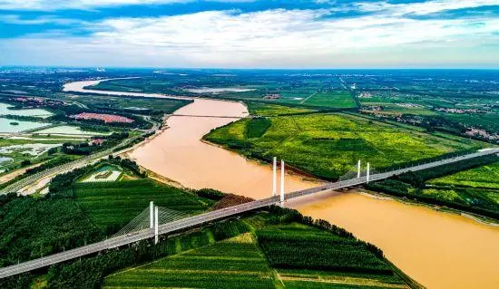 濱州市擬出讓地?zé)岬V業(yè)權(quán)32個(gè) 涵蓋供暖、溫泉洗浴、養(yǎng)殖3類應(yīng)用場(chǎng)景-地大熱能 濱州市擬出讓地?zé)岬V業(yè)權(quán)32個(gè) 涵蓋供暖、溫泉洗浴、養(yǎng)殖3類應(yīng)用場(chǎng)景-地大熱能